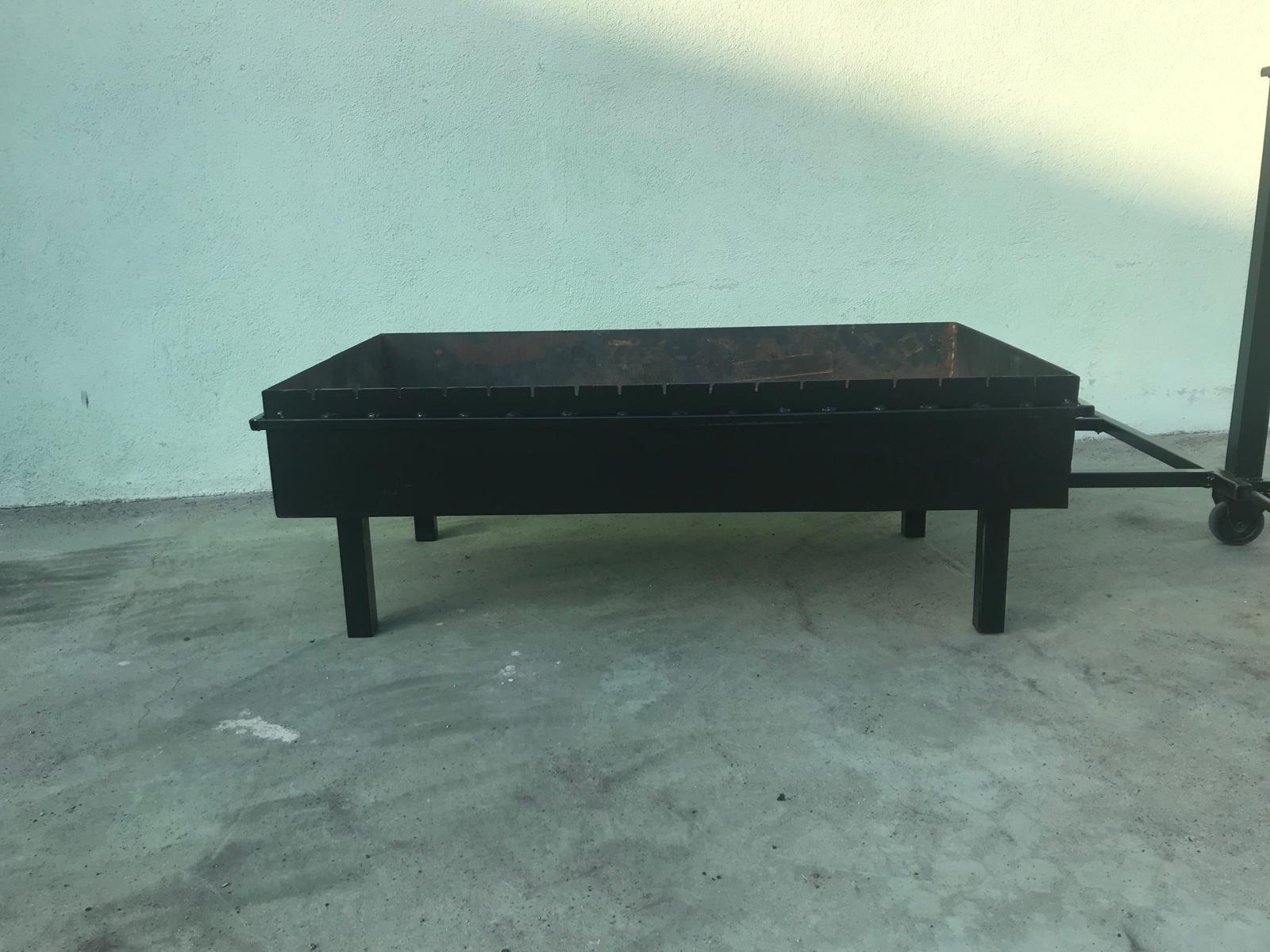 BBQ & Custom Builds project 10